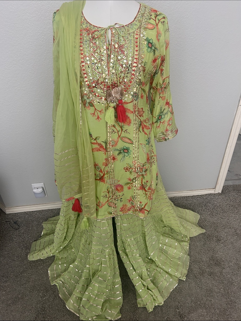 Green  kurta sharara  pants and duppatta Festive indian Pakistani wear.  M